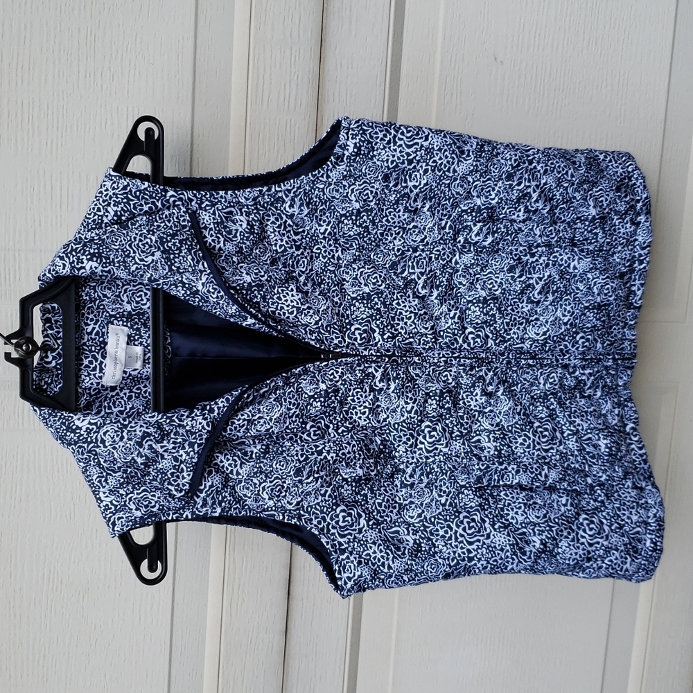 !!3 FOR $25 -- CHRISTOPHER & BANKS Lined Quilted Floral Vest Runs Large